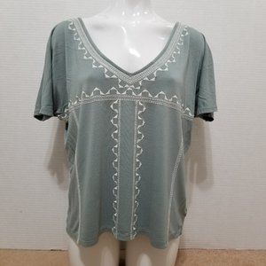 Old Navy top Large Aztec tribal embroidered v-neck boho hippie relaxed v-neck